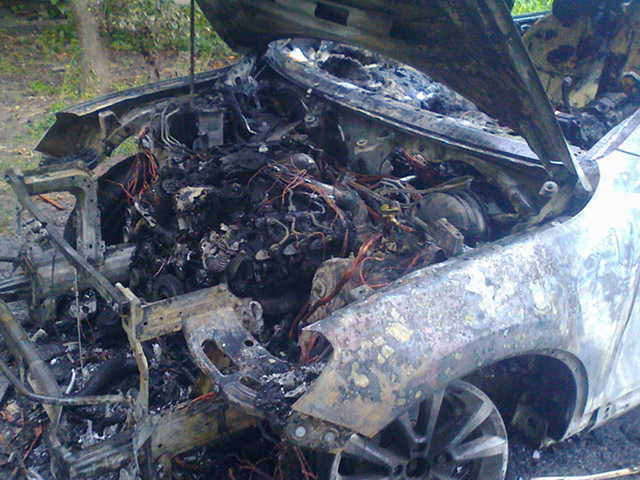 У Полтаві ліквідовано пожежу у автомобілі