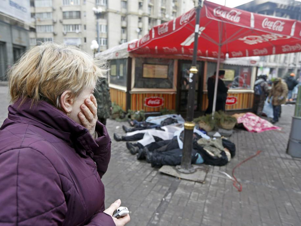 Медики: 13 протестувальників вбито одиночними прицільними пострілами