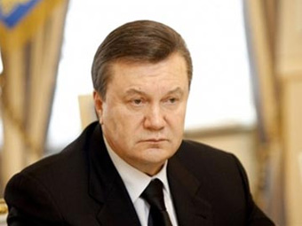 Янукович подав у відставку - опозиція