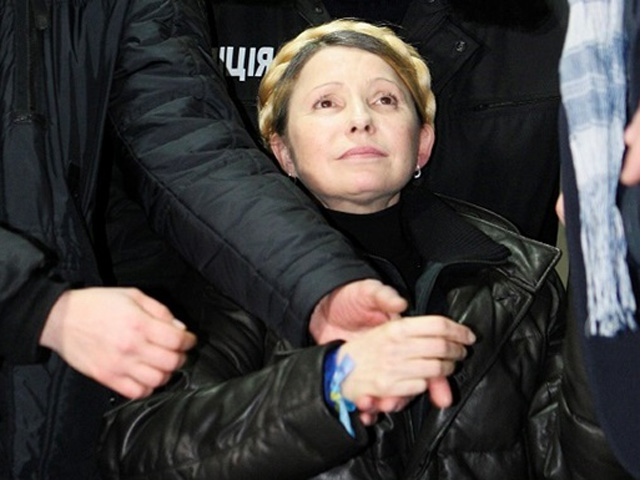 Тимошенко закликала привести Януковича на Майдан