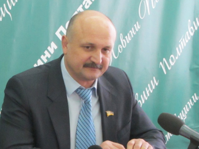 Голова Полтавської облради заборонив «Правому сектору» перебувати в обласній раді
