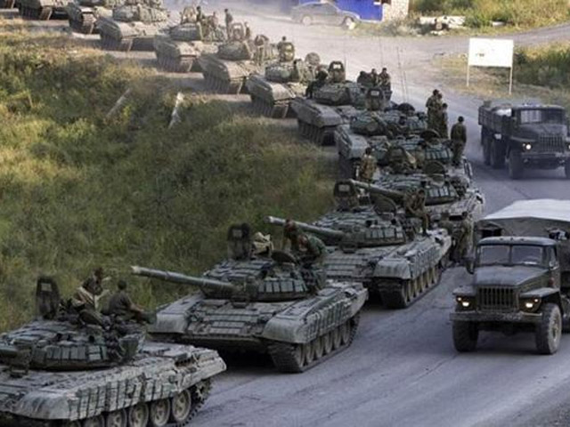 В разі невигідного для Росії розвитку подій на сході України, вона введе війська, - Чуркін