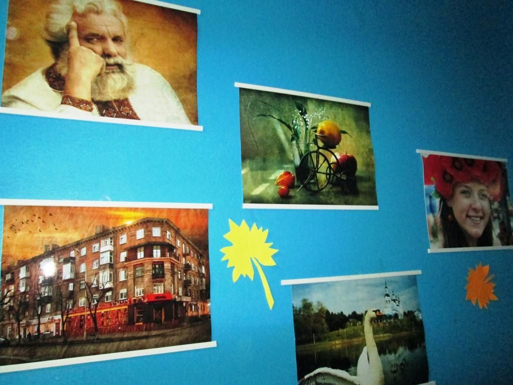 У Кременчуцькій виховній колонії відкрили фото-виставку «життя - це мить…»
