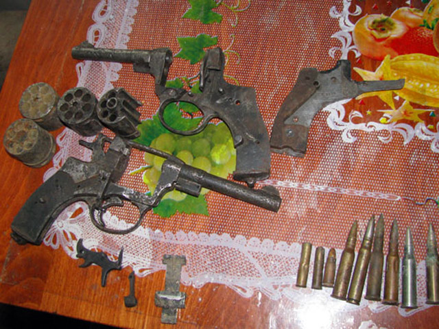 У жителя Лубенщини виявлено арсенал зброї та набоїв до неї