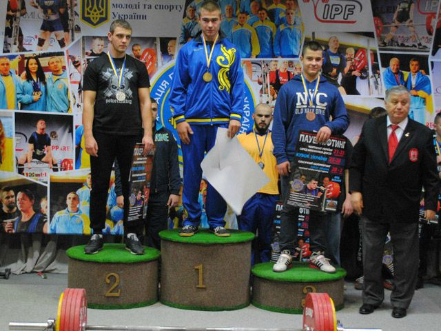 Учень Новосанжарської ДЮСШ став срібним призером Чемпіонату України з пауерліфтингу