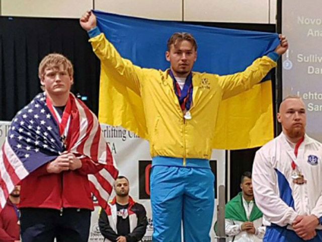 Анатолій Новописьменний став абсолютним чемпіоном світу