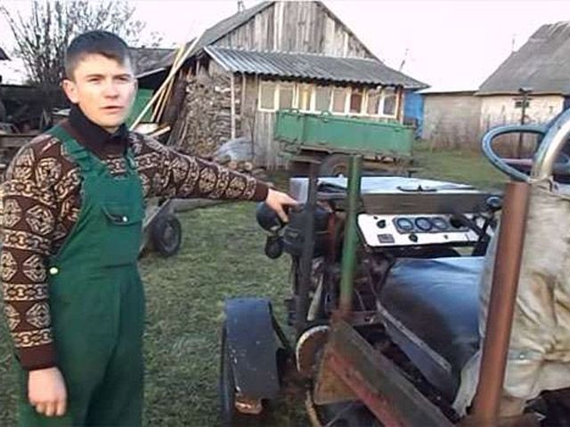 Винахідник із Полтавщини створив трактор на дровах