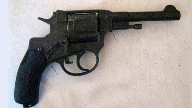 У Зінькові поліцейські затримали «ковбоя» з револьвером