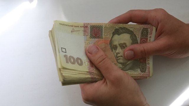 Гадяцькі поліцейські встановили особу жінки, яка викрала 7000 гривень