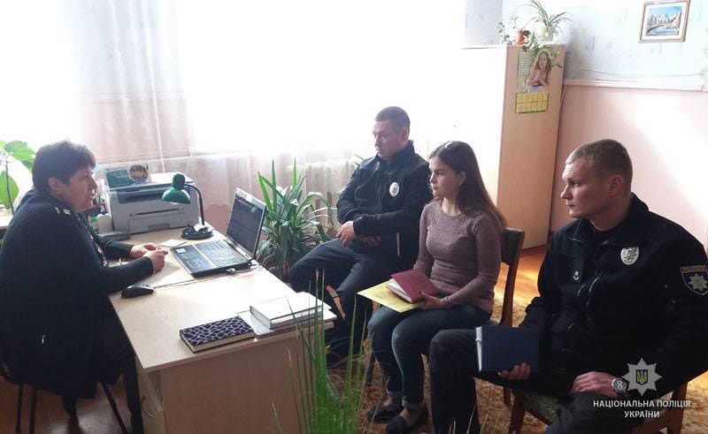 Представники Кобеляцького відділу поліції спілкувалися з громадою Чорбівської сільської ради