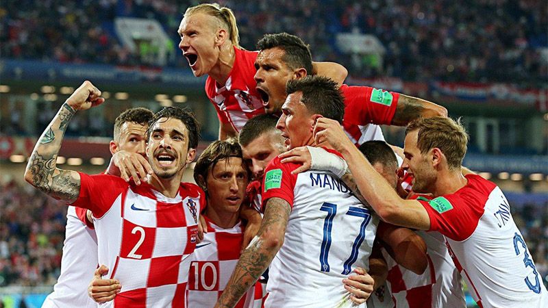 Cлава Хорватії — Віват, Франції!