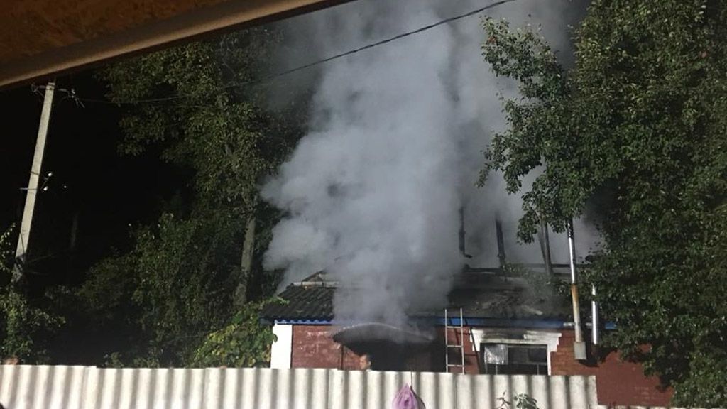 Вогнеборці під час гасіння пожежі врятували 3 громадян
