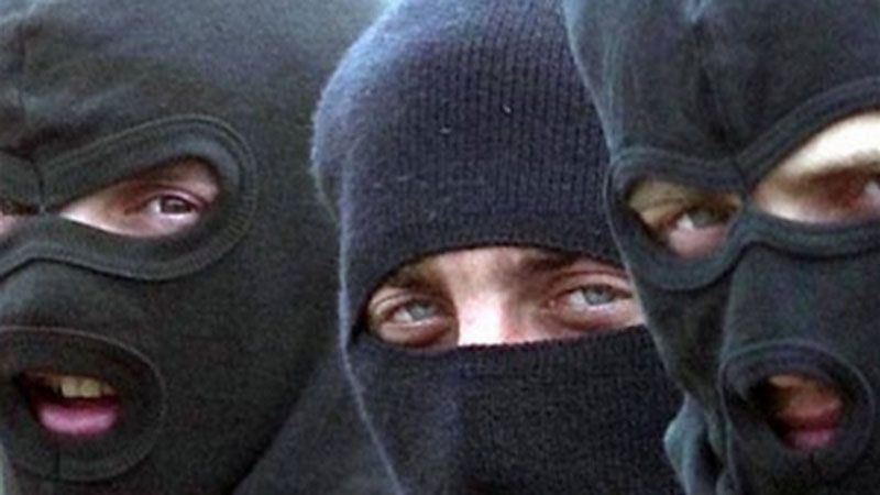 Злочинці вибили з жінки більше 30 000 гривень