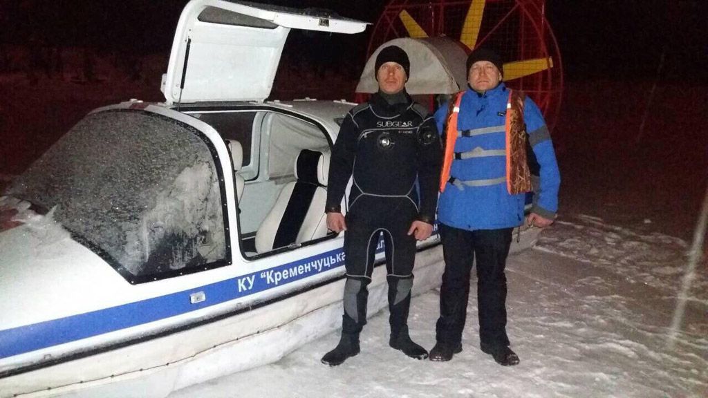 У Кременчуці двоє підлітків пішли по льоду до Зеленого острова, а тому їх привезли рятувальники
