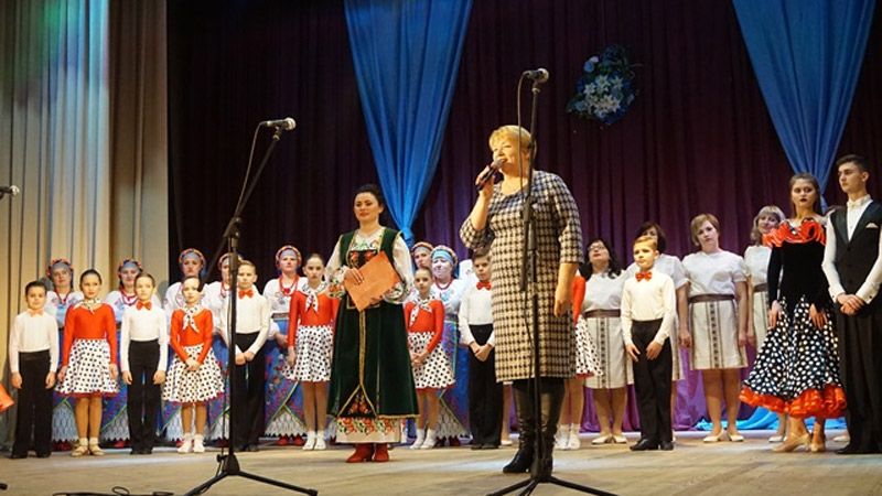 У Лубнах відбувся звітний концерт 300 виконавців