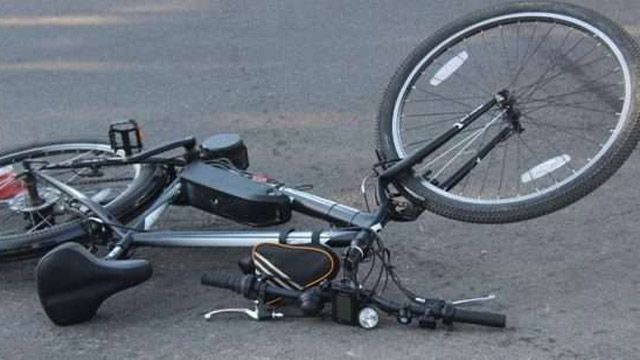 У Новосанжарському районі збили 69-річного велосипедиста