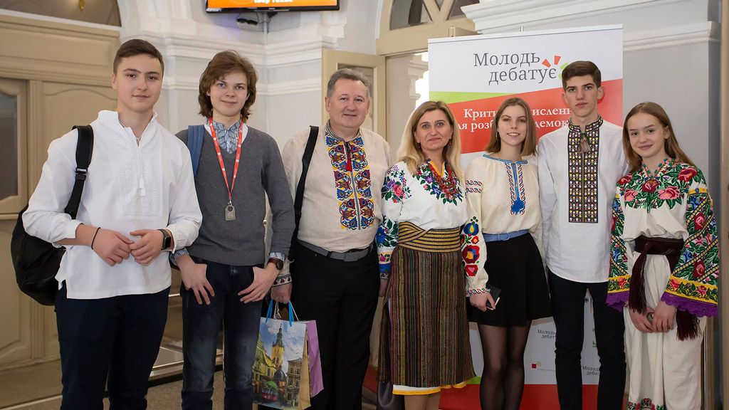 Школярка з Миргорода перемогла у національному фінал проекту «Молодь дебатує»