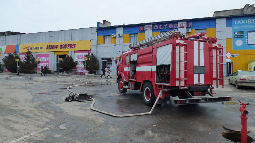 Наслідки масштабної пожежі на ринку «Київській»: вигоріло 270 м² площі двох магазинів