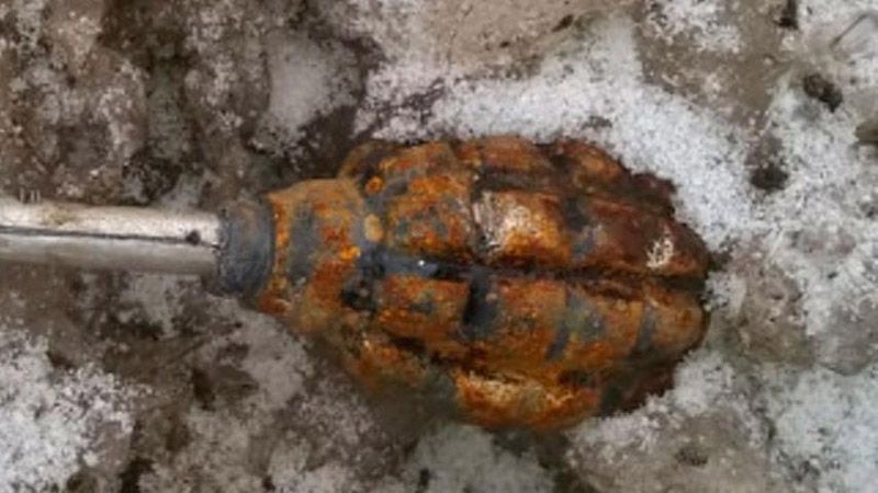 У Полтаві посеред вулиці знайшли гранату