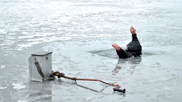 На Полтавщині двоє рибалок провалилися під лід