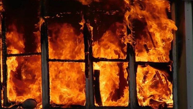 Кобеляцькі рятувальники ліквідували пожежу в квартирі