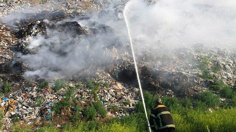 У Полтаві вчергове горить сміттєзвалище