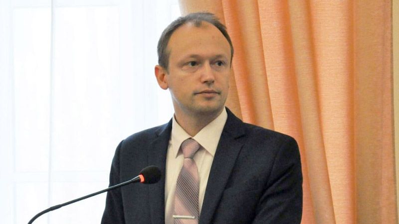 Юрій Матвієнко пішов з посади начальника управління освіти Полтави