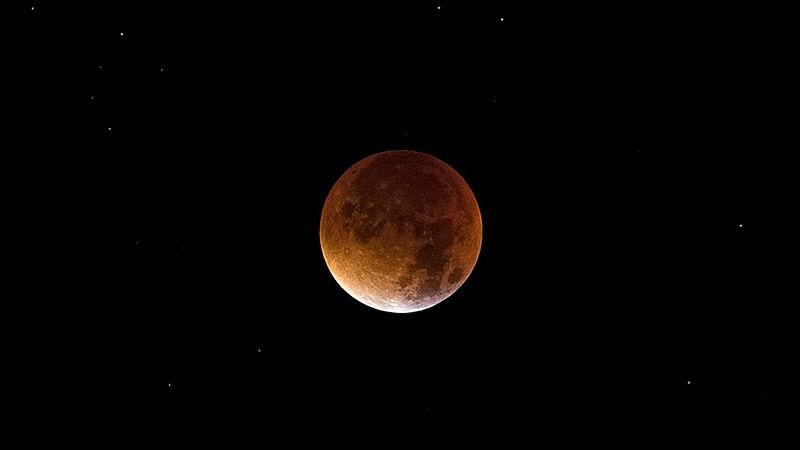 Місячне затемнення 17 липня 2019: де і коли буде видно