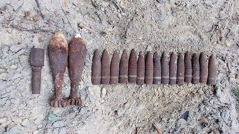 У Гадяцькому районі піротехніки знищили 27 застарілих боєприпасів часів минулих війн