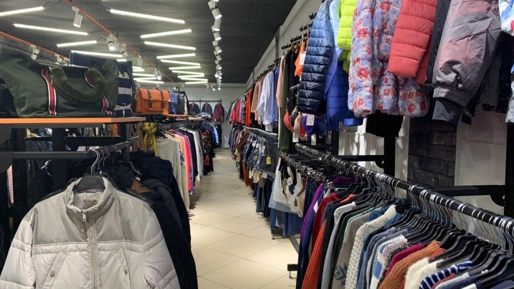 На Полтавщині викрили трафік контрабандного одягу з Європи