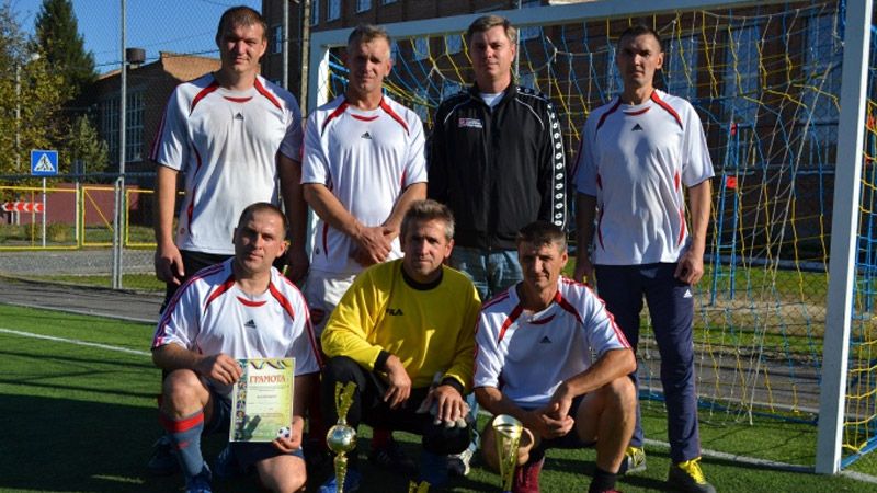 Руденківські ветерани виграли футбольний турнір