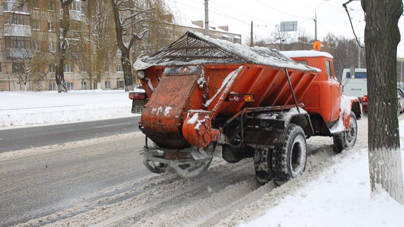 Взимку дороги Полтавщини посипатимуть оновленими сумішами