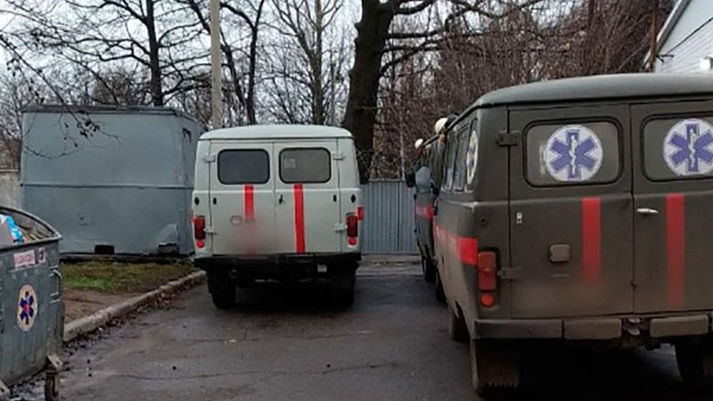 Поліція викрила посадовців у привласненні і збуті пального, призначеного для швидкої допомоги