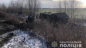 На Полтавщині в кювет злетіла вантажівка з військовими