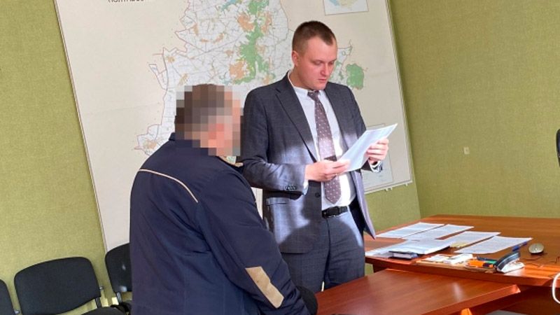 Голова та депутати однієї із сільських рад Великобагачанського району підозрюються у підробці документів