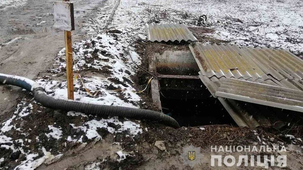 На Полтавщині у вигрібній ямі знайшли тіло молодої дівчини