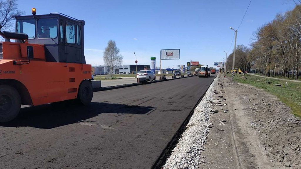 На ремонт автодороги Київ-Харків-Довжанський у межах Полтави із держбюджету спрямують 95 мільйонів гривень