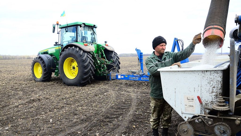 На Полтавщині майже закінчився посів цукрових буряків