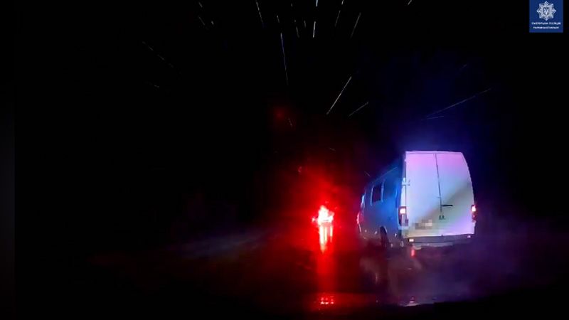 Поліцейські затримали п’яного водія, який тікав від них з Полтави до Диканського району (відео від патрульних)