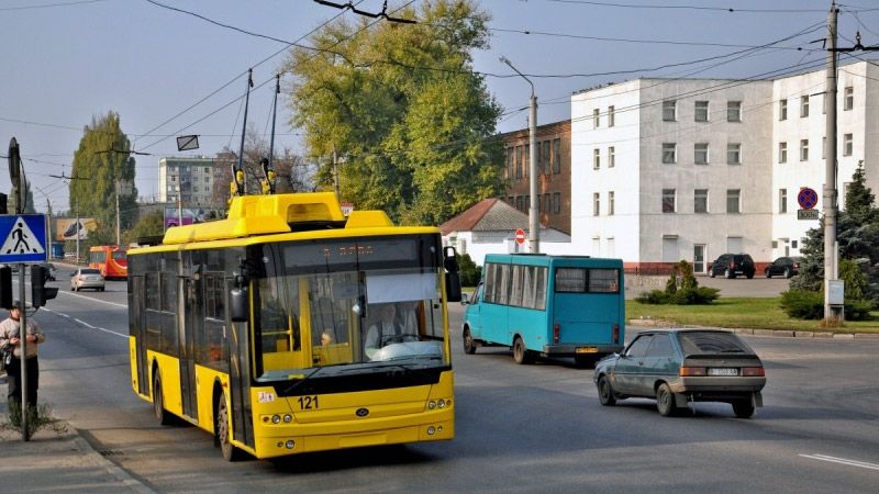 У Полтаві відновили пільгове перевезення у міському транспорті