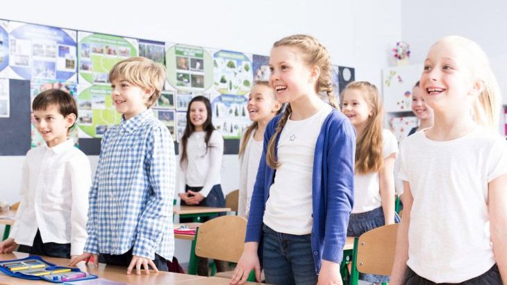 На Полтавщині планують зобов’язати учнів перед уроками співати Гімн України