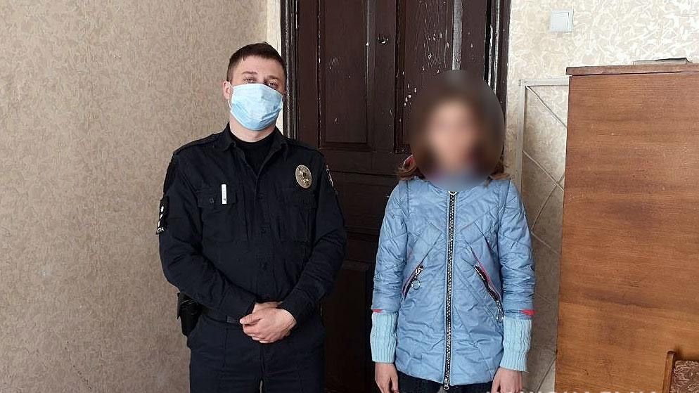 На Полтавщині поліцейські розшукали і повернули додому неповнолітню дівчинку