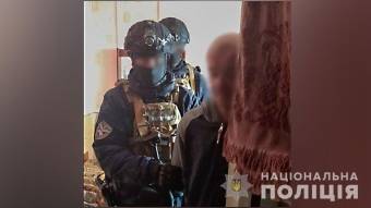 На Полтавщині поліція викрила наркопритон у якому виготовляли опій