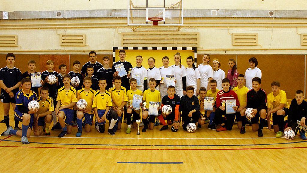 У Кобеляках провели дитячий турнір з міні-футболу