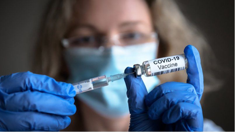 На Полтавщині за вихідні від COVID-19 вакцинували 3650 осіб