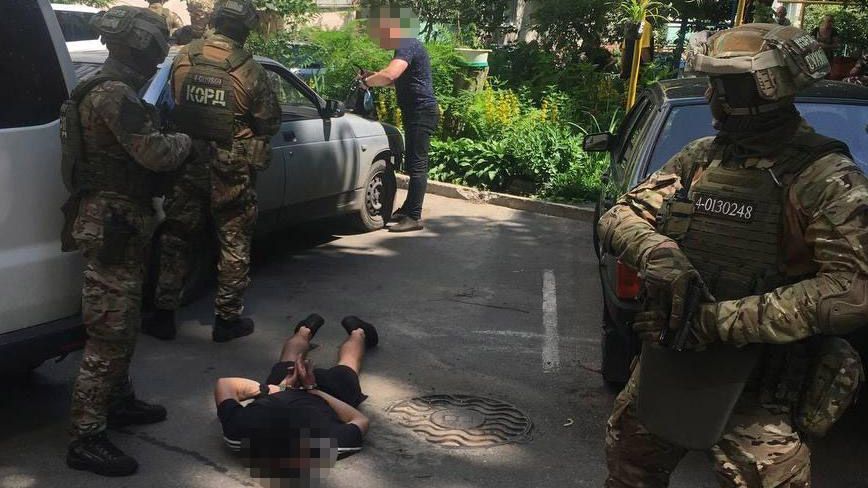 У Полтаві поліцейські затримали злочинне угруповання - офіційно