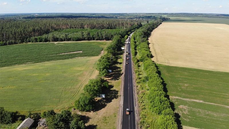 У межах програми «Велике будівництво» відновлено понад 10 кілометрів дороги Р-60 Кролевець – Пирятин