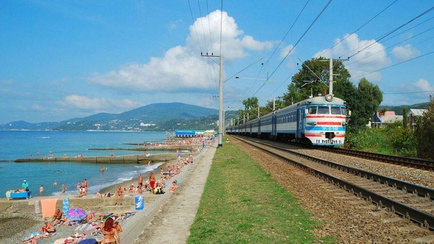 Укрзалізниця призначає додатковий літній поїзд до Бердянська