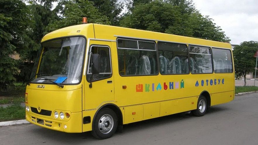 Кобеляцькі школи отримають у жовтні нові автобуси