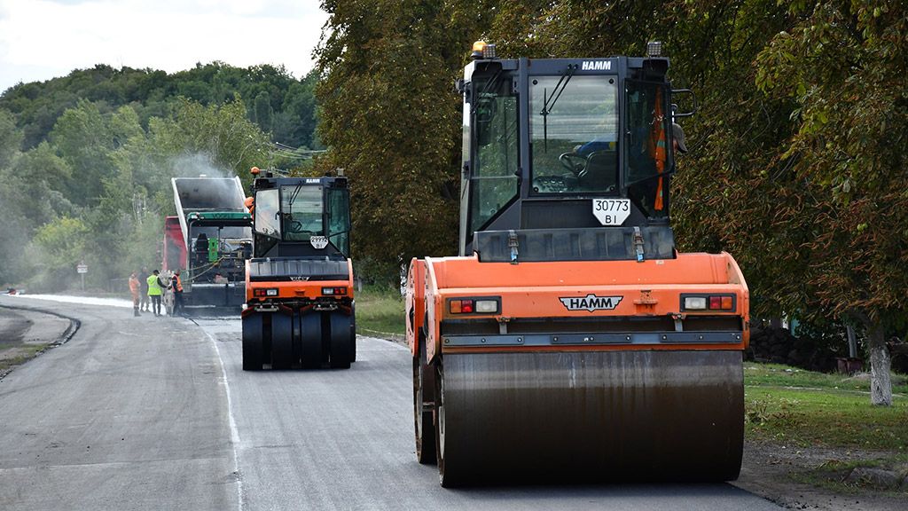 Триває ремонт дороги Мостовівщина – Великі Кринки – Глобине